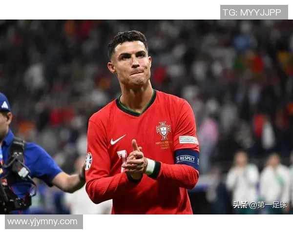 足球球星多才多艺展现不同风采探索他们场外的才华与兴趣